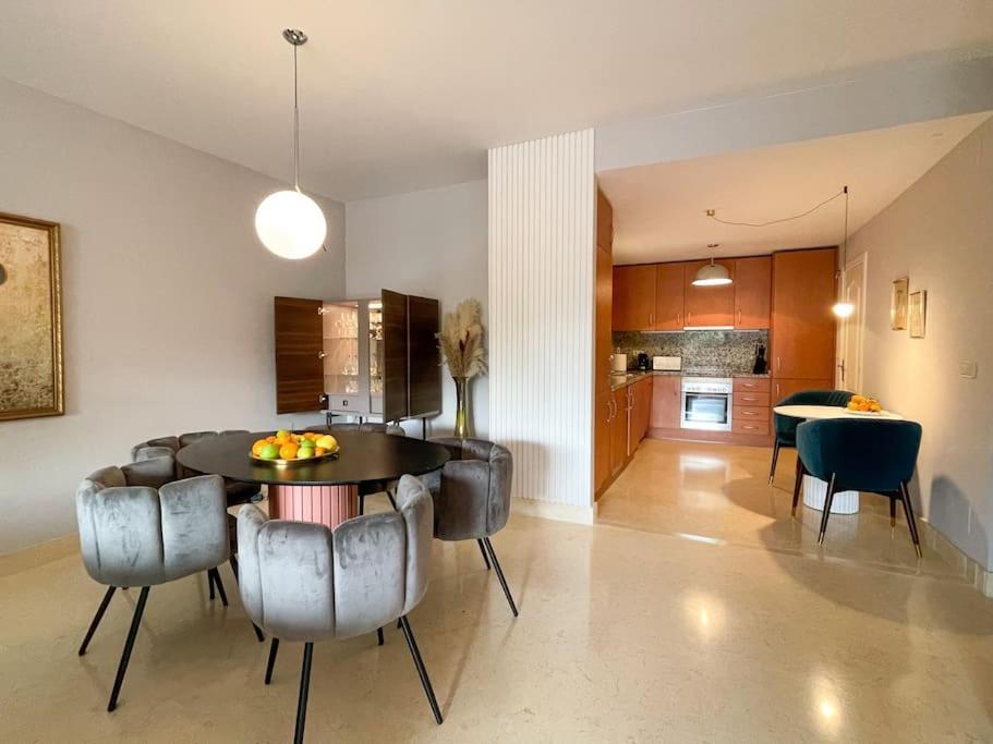 Luxurious 2 Bedroom Apartment With Spa Facilities Benahavís Exterior photo